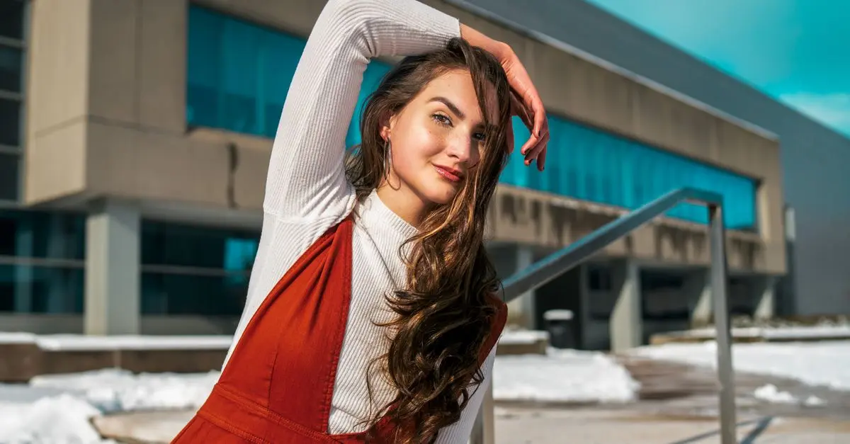 10 Essential Tips for Aspiring Models to Build Confidence