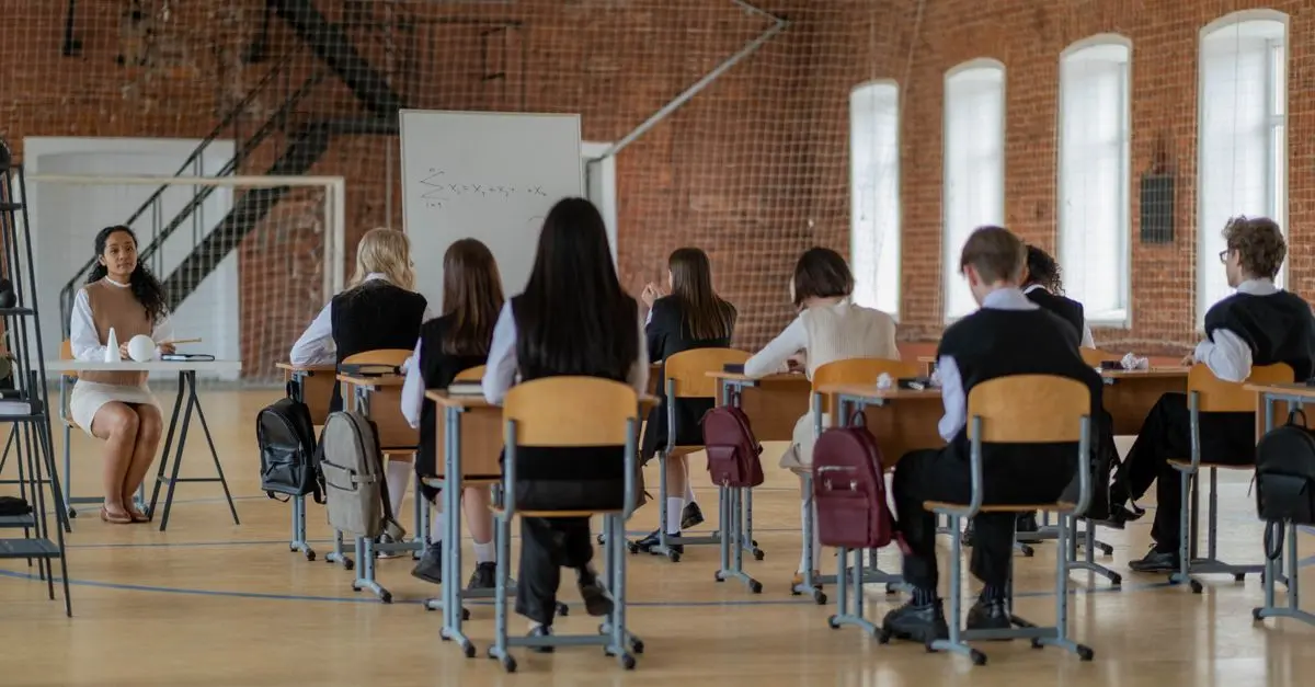 The Essential Guide to Choosing the Right Modelling School