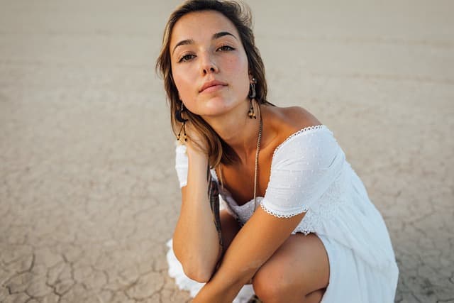 How to Navigate the Modelling Industry: Essential Insights