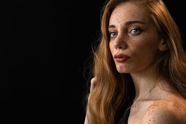 Essential Tips for Aspiring Models to Build Confidence