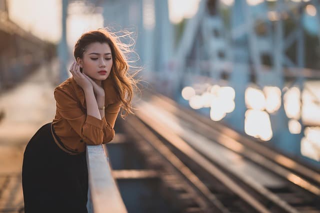 Navigating the World of Freelance Modelling Successfully